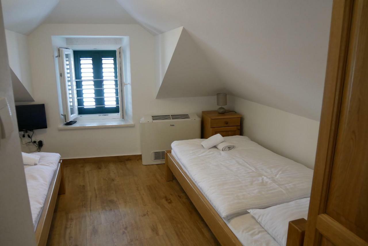Guest House Jere Old Town Rogoznica  Exteriér fotografie